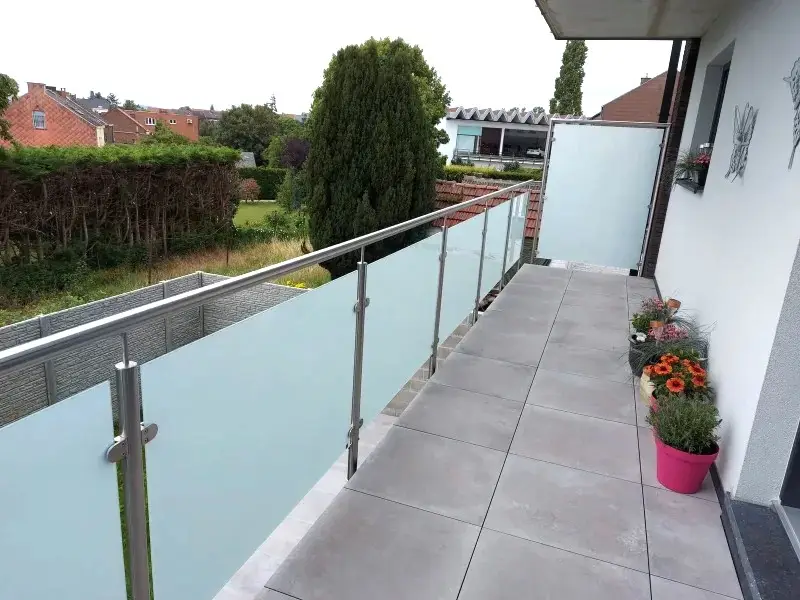 garde corps balcon verre mat